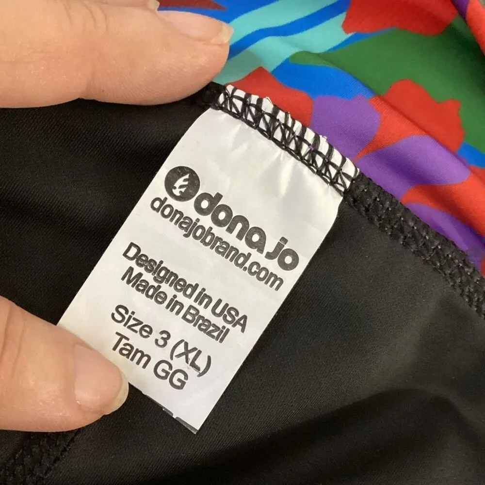 NWT Dona Jo Tennis Pickleball Athletic Skort Skirt women’s 3 (XL) Tropical Flora
